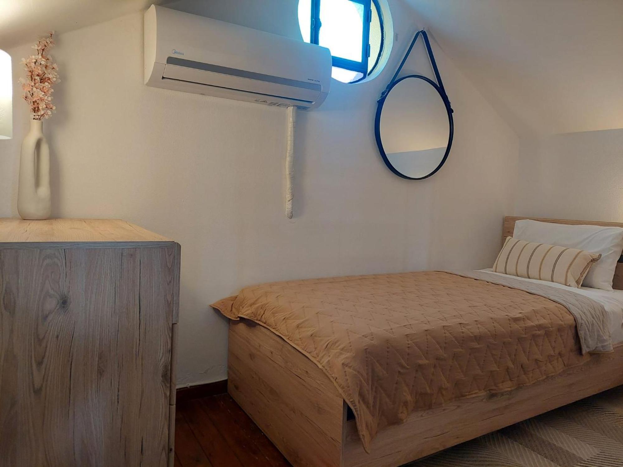 George Apartament
