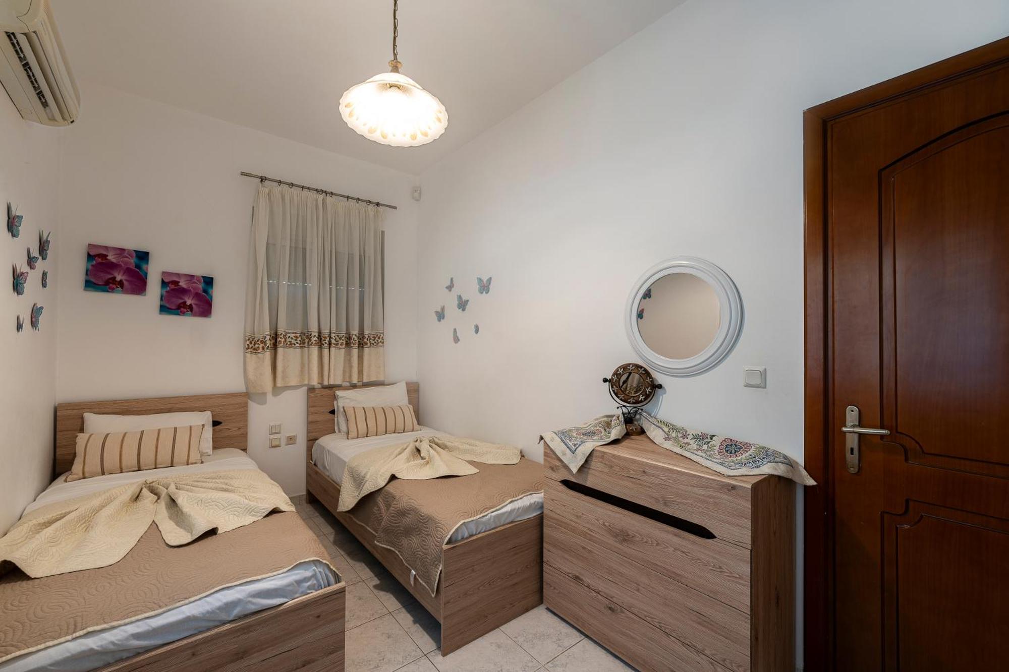 George Apartament Pefki